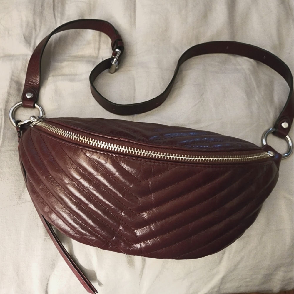 NWOT Rebecca Minkoff Edie Large Leather Sling Bag